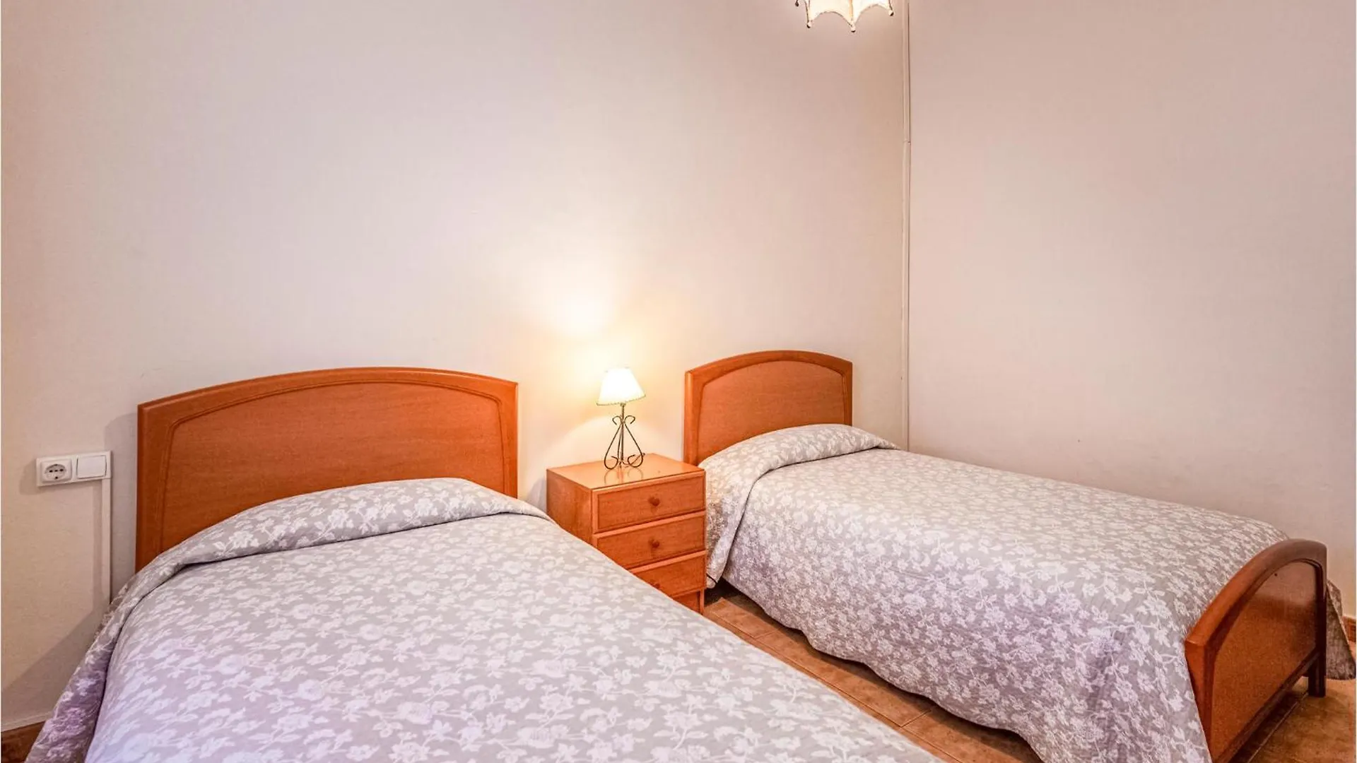 Awesome Apartment In Osor With Kitchenette